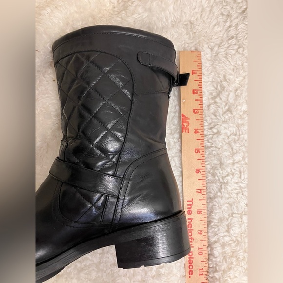 EUC Aquatalia by Marvin K Sweetie Black Quilted Leather Moto Boots Women's 9.5 - Picture 10 of 10